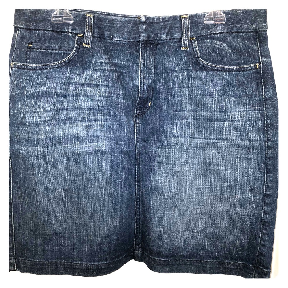 Banana Republic Denim Pencil Skirt